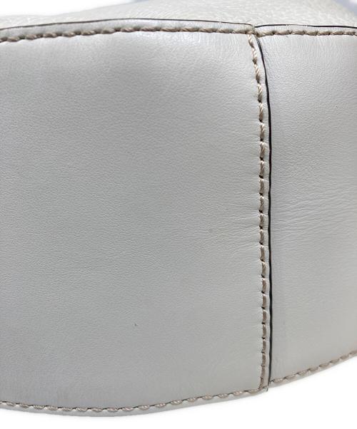 FURLA（フルラ）FURLA (フルラ) MIASTELLA S ホーボーバッグ アイボリーの古着・服飾アイテム