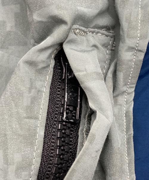 WEYEP（ウィエップ）WEYEP (ウィエップ) リメイクナイロンジャケット グレー×ネイビー サイズ:FREEの古着・服飾アイテム