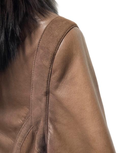 FENDI（フェンディ）FENDI (フェンディ) VERA PELLEレザーファー付きコート ブラウン サイズ:44の古着・服飾アイテム