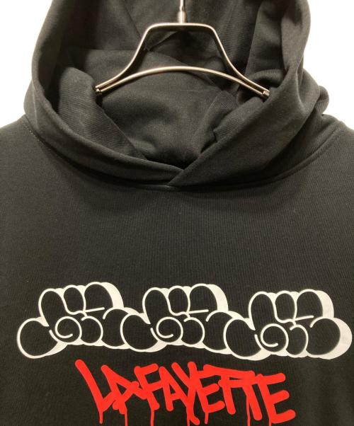 LFYT（エルエフワイティー）LFYT (エルエフワイティー) GIZ (ギズ) MTA HOODIE ブラック サイズ:Ｌの古着・服飾アイテム
