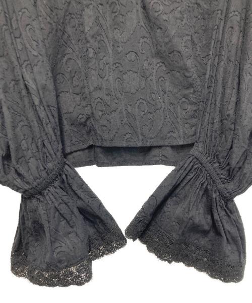 RIVE DROITE（リヴドロワ）RIVE DROITE (リヴドロワ) カットジャガードブラウス ブラック サイズ:Freeの古着・服飾アイテム