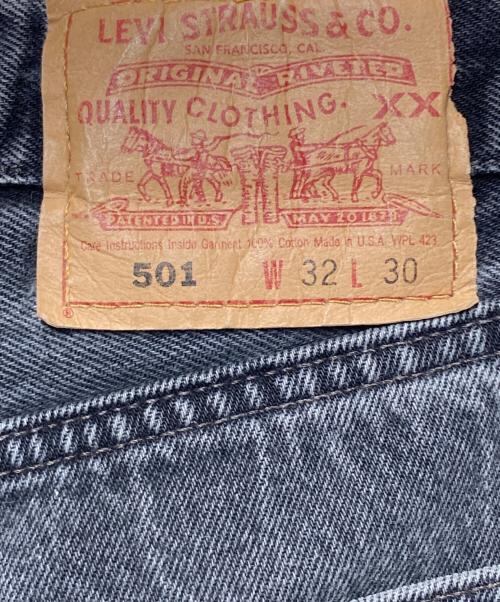 LEVI'S（リーバイス）LEVI'S (リーバイス) 501先染めデニムパンツ ブラック サイズ:W32の古着・服飾アイテム