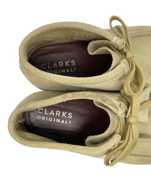 CLARKS（クラークス）CLARKS (クラークス) ショートブーツ オリーブ サイズ:26.5の古着・服飾アイテム