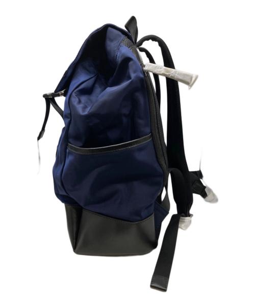 MICHAEL KORS（マイケル・コース）MICHAEL KORS (マイケル・コース) リュック ネイビーの古着・服飾アイテム