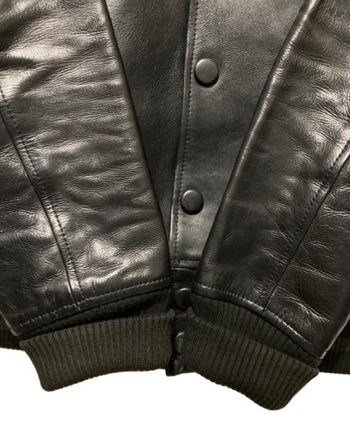 acanthus（アカンサス）acanthus (アカンサス) スタジャン ブラック サイズ:Mの古着・服飾アイテム
