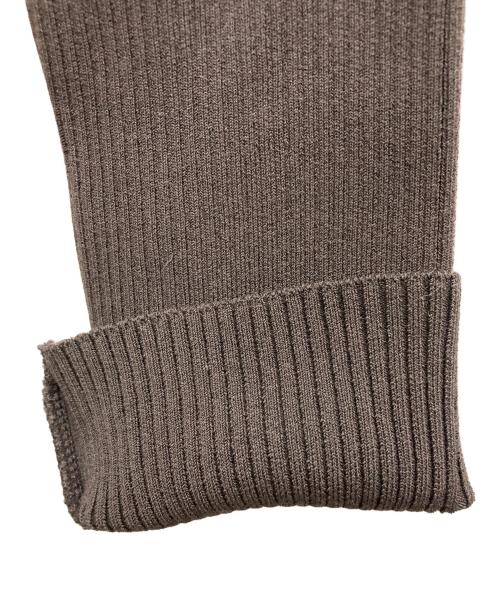 AKIRA NAKA（アキラナカ）AKIRA NAKA (アキラナカ) Avril irregular panel knit PO カーキ×ブラウン サイズ:1の古着・服飾アイテム