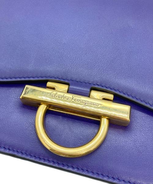 Salvatore Ferragamo（サルヴァトーレ フェラガモ）Salvatore Ferragamo (サルヴァトーレ フェラガモ) ガンチーニショルダーバッグ パープルの古着・服飾アイテム