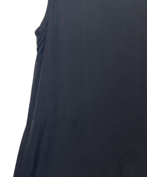 Y's（ワイズ）Y's (ワイズ) ベルテットノースリーブワンピ ブラック サイズ:1の古着・服飾アイテム