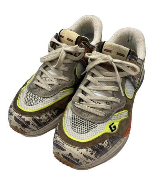 GUCCI（グッチ）GUCCI (グッチ) ウルトラペーススニーカー ベージュ サイズ:7の古着・服飾アイテム