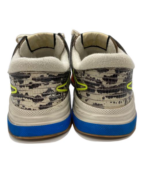 GUCCI（グッチ）GUCCI (グッチ) ウルトラペーススニーカー ベージュ サイズ:7の古着・服飾アイテム
