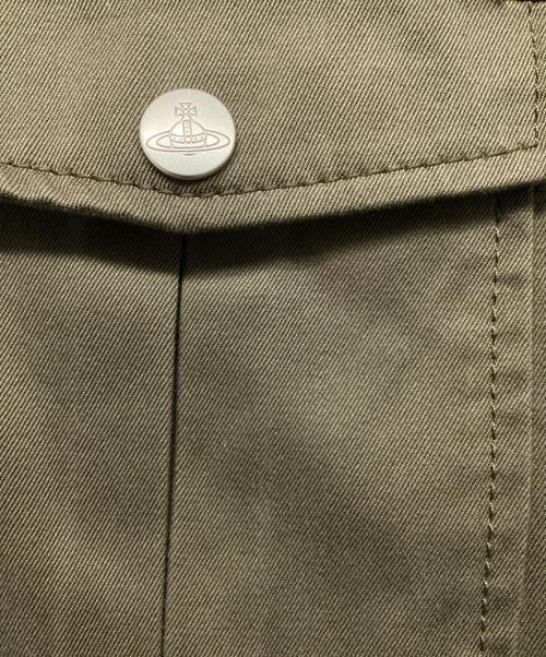 Vivienne Westwood man（ヴィヴィアン ウェストウッド マン）Vivienne Westwood man (ヴィヴィアン ウェストウッド マン) ミリタリーコート カーキ サイズ:46の古着・服飾アイテム