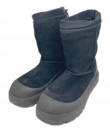 UGG（アグ）の古着「Classic Short Weather Hybrid」｜ブラック