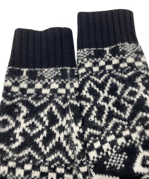 MONCLER（モンクレール）MONCLER (モンクレール) 総柄ウールセーター ホワイト×ブラック サイズ:Ｓの古着・服飾アイテム