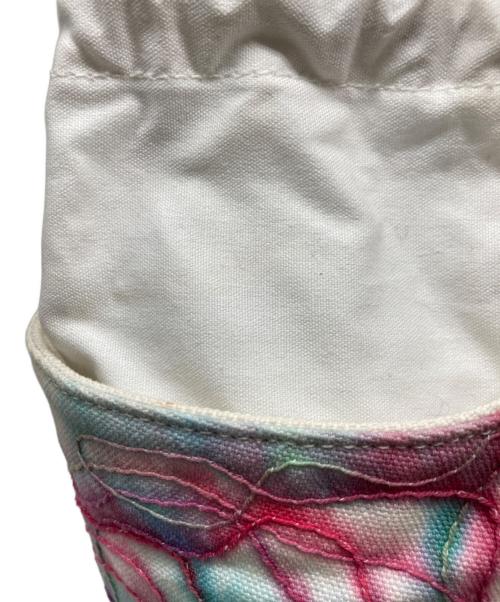 ISSEY MIYAKE（イッセイミヤケ）ISSEY MIYAKE (イッセイミヤケ) キャンバスハンドバッグ ホワイト×ピンクの古着・服飾アイテム