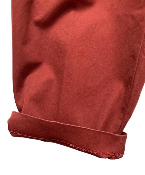 ISSEY MIYAKE（イッセイミヤケ）ISSEY MIYAKE (イッセイミヤケ) タックワイドパンツ レッド サイズ:Lの古着・服飾アイテム