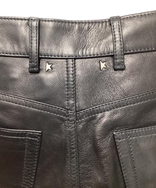 GOLDEN GOOSE（ゴールデングース）GOLDEN GOOSE (ゴールデングース) レザーパンツ ブラック サイズ:38の古着・服飾アイテム