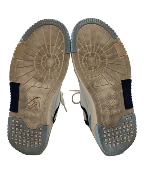 AUTRY（オートリ―）AUTRY (オートリ―) スニーカー ベージュ サイズ:37の古着・服飾アイテム