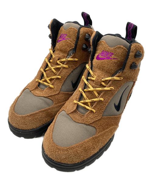 NIKE ACG（ナイキエーシージー）NIKE ACG (ナイキエージーシー) Torre Mid WP ブラウン サイズ:23.5の古着・服飾アイテム