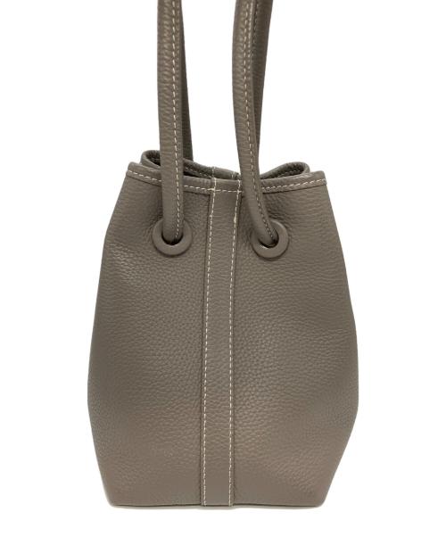 VASIC（ヴァジック）VASIC (ヴァジック) Bondハンドバッグ グレーの古着・服飾アイテム