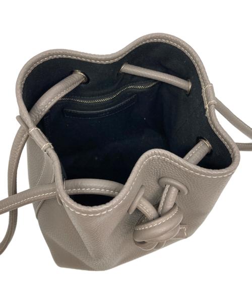 VASIC（ヴァジック）VASIC (ヴァジック) Bondハンドバッグ グレーの古着・服飾アイテム