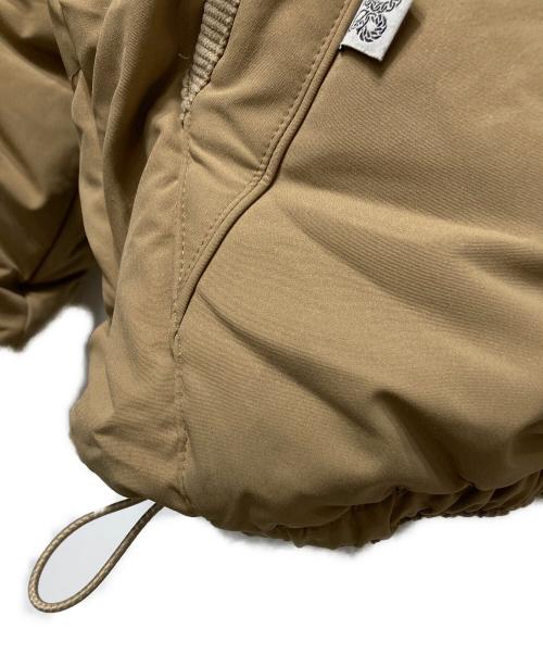 EVISEN（エビセン）EVISEN (エビセン) BLOSSOM DOWN JACKET ベージュ サイズ:XLの古着・服飾アイテム