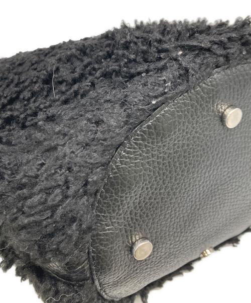 VANGI（バンギ）VANGI (バンギ) エコファーポシェットバッグ ブラックの古着・服飾アイテム