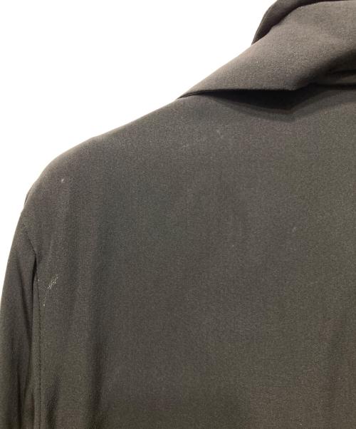 yohji yamamoto+noir（ヨウジヤマモトプリュスノアール）yohji yamamoto+noir (ヨウジヤマモトプリュスノアール) シルクロングボウタイデザインシャツ ブラック サイズ:3の古着・服飾アイテム