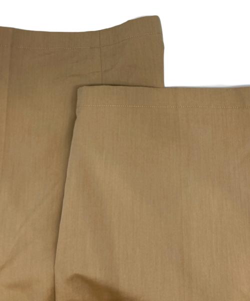 AURALEE（オーラリー）AURALEE (オーラリー) FINX POLYESTER SLACKS ブラウン サイズ:4の古着・服飾アイテム