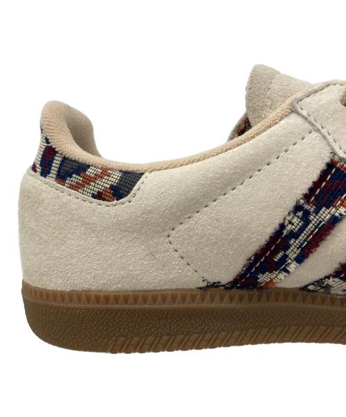 adidas（アディダス）adidas (アディダス) end. (エンド) ローカットスニーカー ベージュ サイズ:26の古着・服飾アイテム