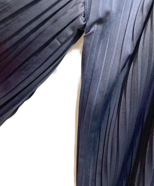 Max Mara WEEK END LINE（マックスマーラ ウイークエンドライン）Max Mara WEEK END LINE (マックスマーラ ウイークエンドライン) プリーツブラウス ネイビー サイズ:Mの古着・服飾アイテム