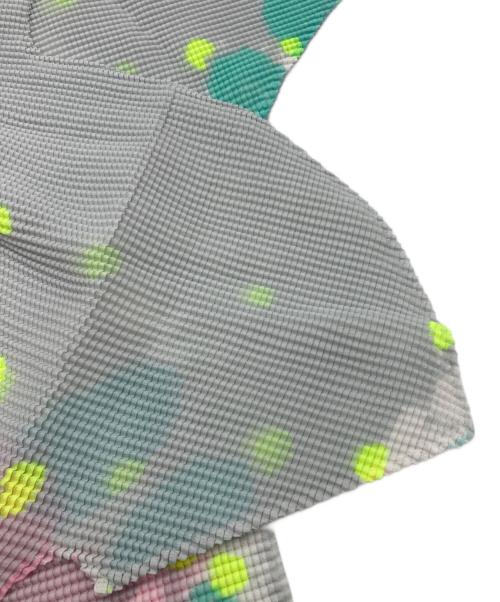 me ISSEY MIYAKE（ミーイッセイ ミヤケ）me ISSEY MIYAKE (ミーイッセイ ミヤケ) プリーツブラウス グレー×ピンク サイズ:なしの古着・服飾アイテム