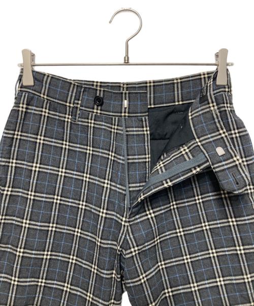 Burberry's（バーバリー）Burberry's (バーバリーズ) ノヴァチェックハーフパンツ グレー サイズ:73の古着・服飾アイテム