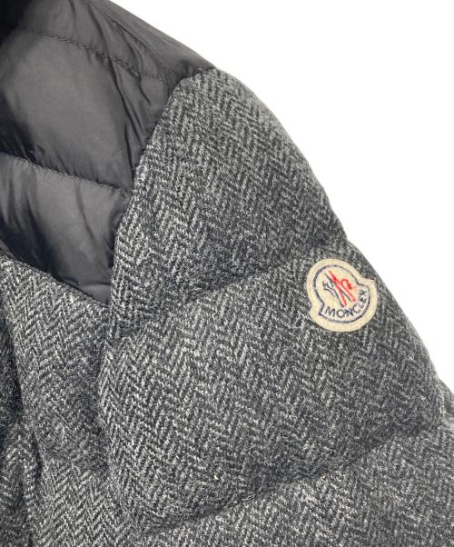 MONCLER（モンクレール）MONCLER (モンクレール) ダウンジャケット グレー サイズ:3の古着・服飾アイテム