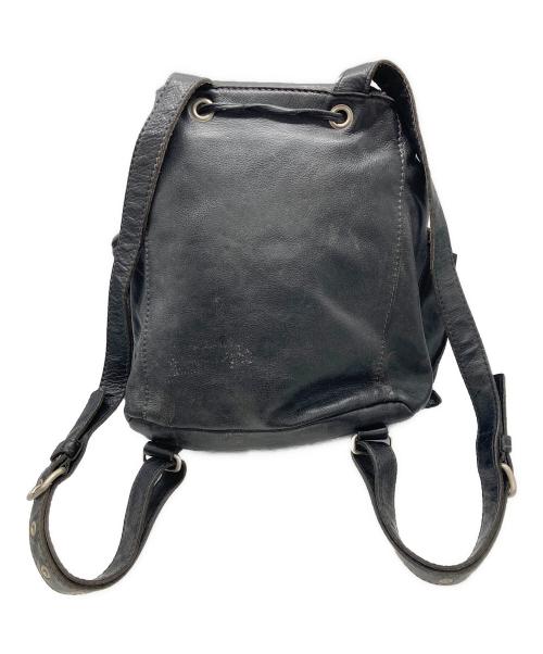 MIU MIU（ミュウミュウ）MIU MIU (ミュウミュウ) レザーミニリュック ブラックの古着・服飾アイテム