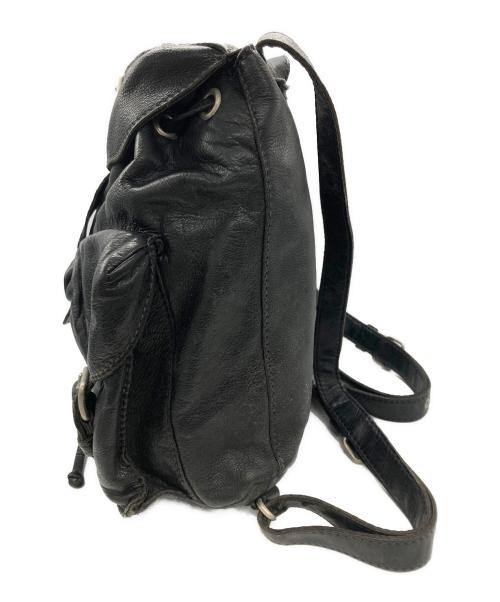 MIU MIU（ミュウミュウ）MIU MIU (ミュウミュウ) レザーミニリュック ブラックの古着・服飾アイテム