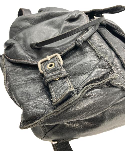 MIU MIU（ミュウミュウ）MIU MIU (ミュウミュウ) レザーミニリュック ブラックの古着・服飾アイテム