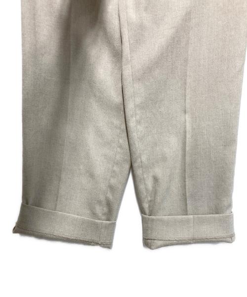 23区（ニジュウサンク）23区 (ニジュウサンク) アイアスマットストレッチ セミワイド パンツ ベージュ サイズ:36の古着・服飾アイテム