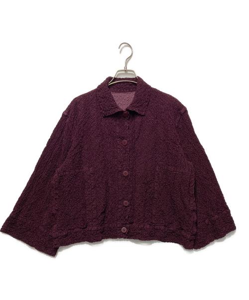 me ISSEY MIYAKE（ミーイッセイ ミヤケ）me ISSEY MIYAKE (ミーイッセイ ミヤケ) ヘリンボーンフロッキーカリフラワーカーディガン ボルドー サイズ:Freeの古着・服飾アイテム