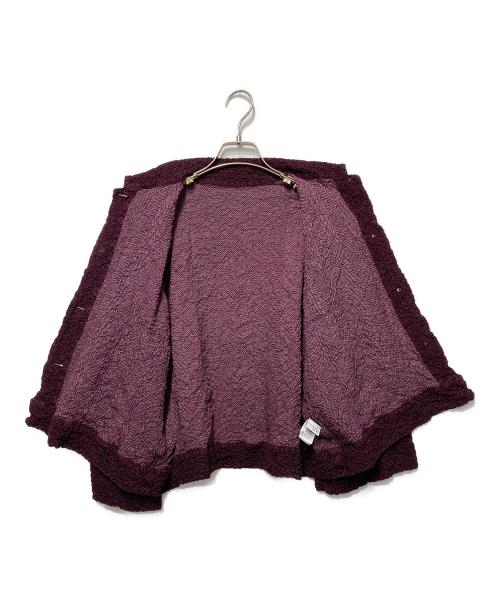 me ISSEY MIYAKE（ミーイッセイ ミヤケ）me ISSEY MIYAKE (ミーイッセイ ミヤケ) ヘリンボーンフロッキーカリフラワーカーディガン ボルドー サイズ:Freeの古着・服飾アイテム