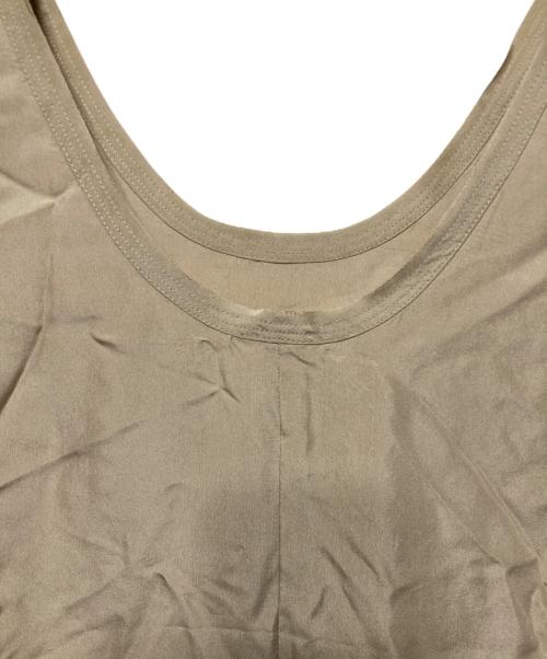 SALON adam et rope'（サロンアダムエロペ）SALON adam et rope' (サロンアダムエロペ) GENTLE SILKノースリーブワンピース ベージュ サイズ:Fの古着・服飾アイテム