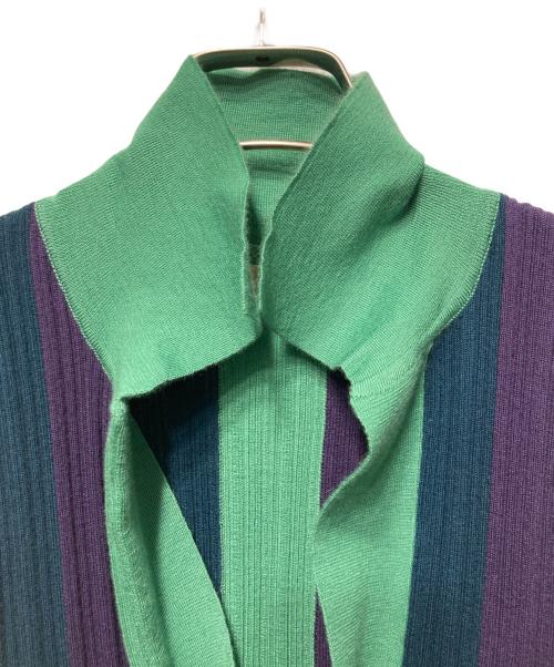 MARNI（マルニ）MARNI (マルニ) カシミヤノースリーブ襟付ニット グリーン×パープル サイズ:Ｍの古着・服飾アイテム
