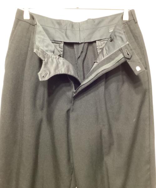 LAD MUSICIAN（ラッドミュージシャン）LAD MUSICIAN (ラッドミュージシャン) 2TUCK TAPERED WIDE SLACKS ブラック サイズ:44の古着・服飾アイテム