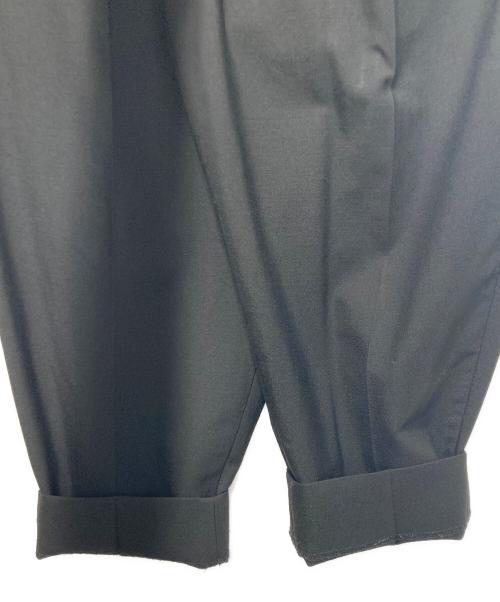 LAD MUSICIAN（ラッドミュージシャン）LAD MUSICIAN (ラッドミュージシャン) WOOL GABARDINE 2T TAPERED SLIM ブラック サイズ:42の古着・服飾アイテム