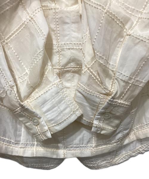 CLANE（クラネ）CLANE (クラネ) SHEER CHECK TUCK WAIST BLOUSE ベージュの古着・服飾アイテム