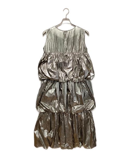 PoFF（ポーフ）PoFF (ポーフ) Metallic balloon tiered dress シルバー サイズ:Fの古着・服飾アイテム