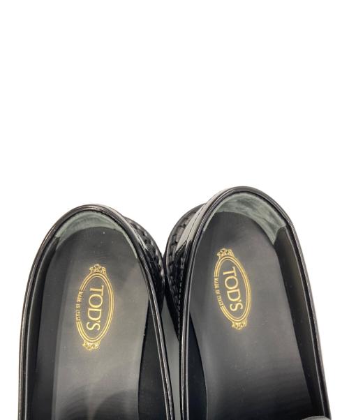 TOD'S（トッズ）TOD'S (トッズ) エナメルローファー ブラック サイズ:38 1/2の古着・服飾アイテム