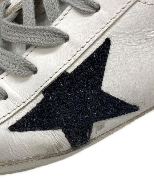 GOLDEN GOOSE（ゴールデングース）GOLDEN GOOSE (ゴールデングース) USED加工ローカットスニーカー アイボリー サイズ:37の古着・服飾アイテム
