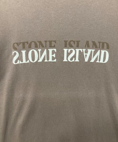 STONE ISLAND（ストーンアイランド）STONE ISLAND (ストーンアイランド) プリントTシャツ ブラウン サイズ:Lの古着・服飾アイテム