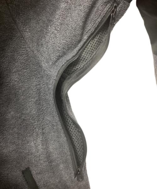 Mt. Rainier Design（マウントレイニアデザイン）Mt. Rainier Design (マウントレイニアデザイン) HIGH!STANDARD (ハイスタンダード) カスケード フリース ジャケット グレー サイズ:Lの古着・服飾アイテム