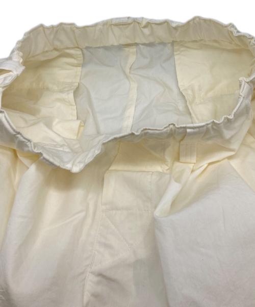 HOMME PLISSE ISSEY MIYAKE（オム プリッセ イッセイ ミヤケ）HOMME PLISSE ISSEY MIYAKE (オム プリッセ イッセイ ミヤケ) ワッシャーカーゴパンツ ホワイト サイズ:1の古着・服飾アイテム